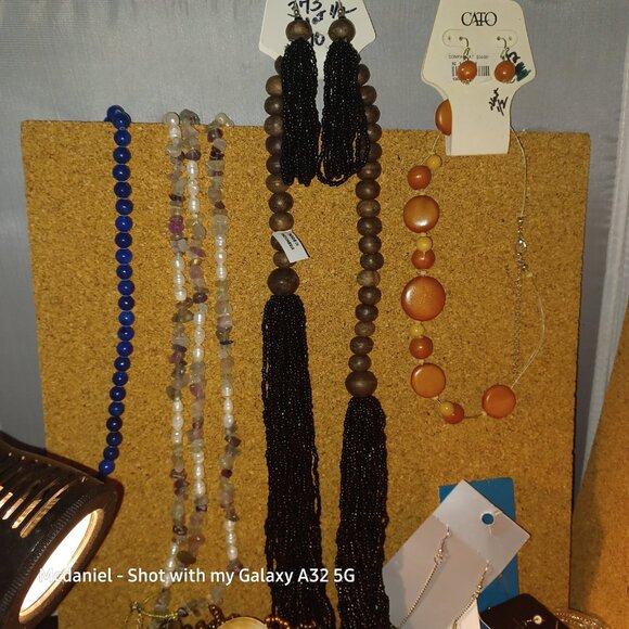 Huge Mix Metal & Stone Jewelry Lot - Picture 7 of 14